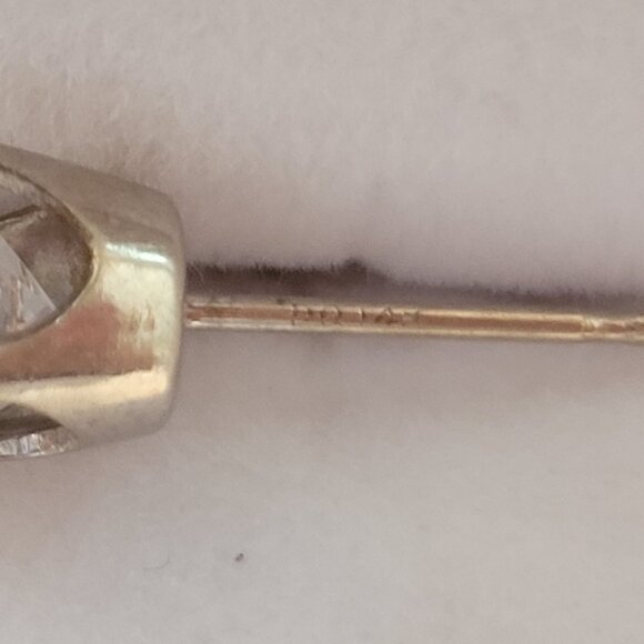 Round Clear CZ Stone Stud Earrings 14k White Gold - Picture 15 of 15